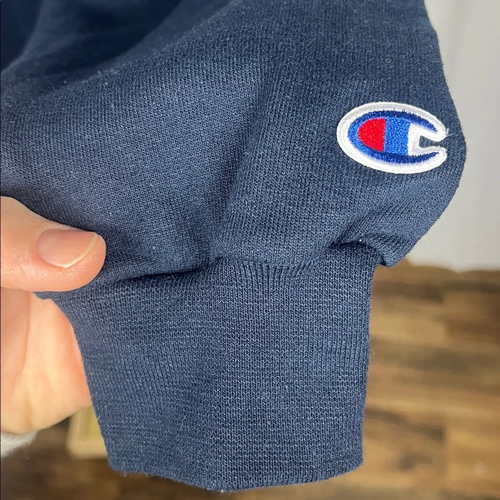 Champion‎ x The Good Company Bear Crewneck Sweater.